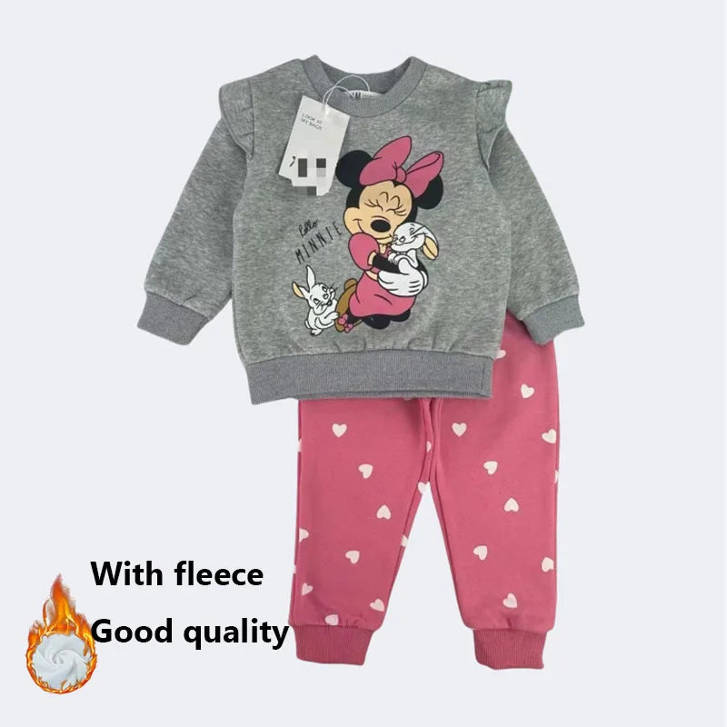 Minnie Magic – Cosy Winter Set with Fleece Sweater & Thick Trousers for Girls