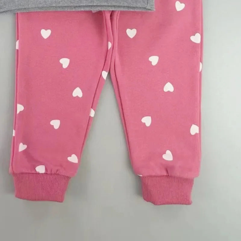 Minnie Magic – Cosy Winter Set with Fleece Sweater & Thick Trousers for Girls