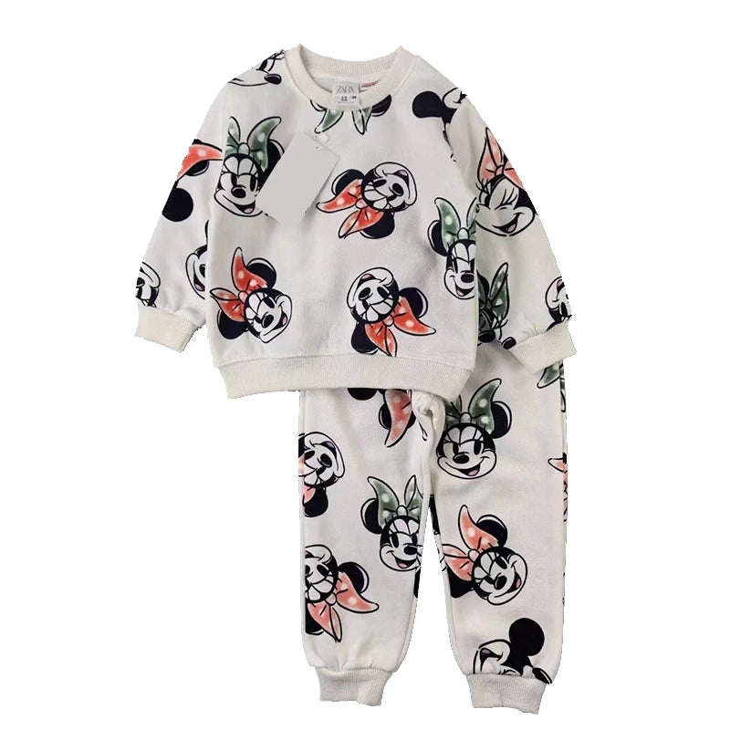 Minnie Magic – Cosy Winter Set with Fleece Sweater & Thick Trousers for Girls